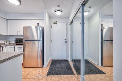 Photo 3 at 803 - 5500 Yonge Street, Willowdale West, Toronto