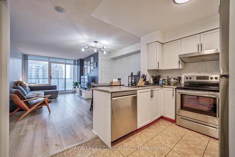 Photo 5 at 803 - 5500 Yonge Street, Willowdale West, Toronto