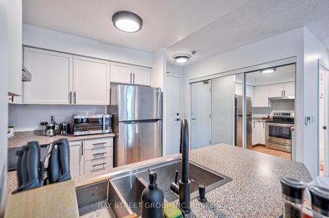 Photo 9 at 803 - 5500 Yonge Street, Willowdale West, Toronto