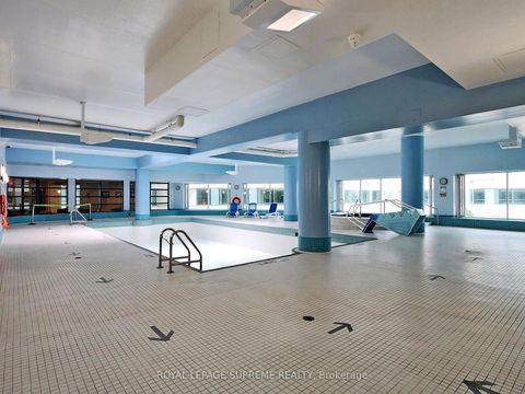 Photo 36 at 2210 - 10 Queens Quay W, Waterfront Communities C1, Toronto