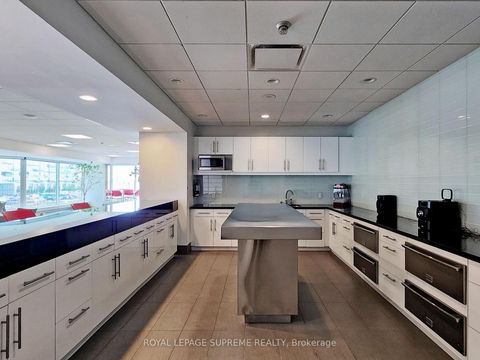 Photo 37 at 2210 - 10 Queens Quay W, Waterfront Communities C1, Toronto
