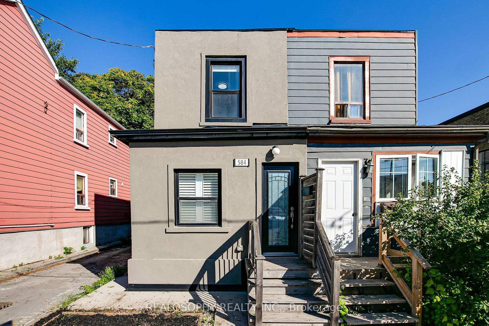 584 Eastern Avenue, South Riverdale, Toronto 