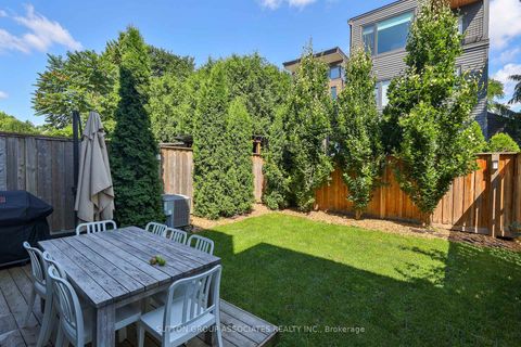 Photo 12 at 22 Mitchell Avenue, Niagara, Toronto