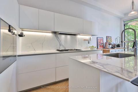 Photo 16 at 22 Mitchell Avenue, Niagara, Toronto