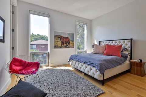 Photo 24 at 22 Mitchell Avenue, Niagara, Toronto