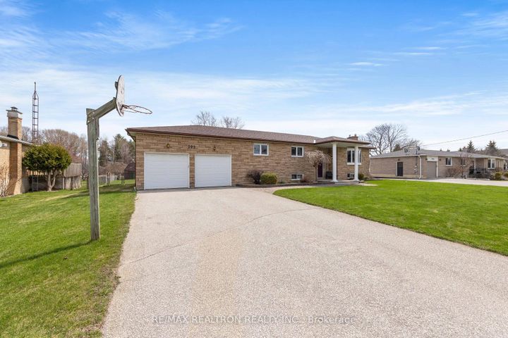 Photo 1 at 593 Simcoe Road, Bradford, Bradford West Gwillimbury