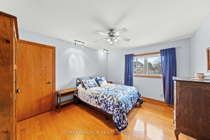 Photo 14 at 593 Simcoe Road, Bradford, Bradford West Gwillimbury