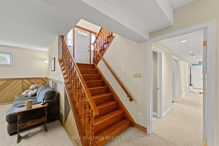 Photo 19 at 593 Simcoe Road, Bradford, Bradford West Gwillimbury
