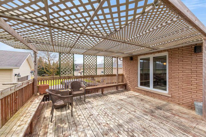 Photo 35 at 593 Simcoe Road, Bradford, Bradford West Gwillimbury