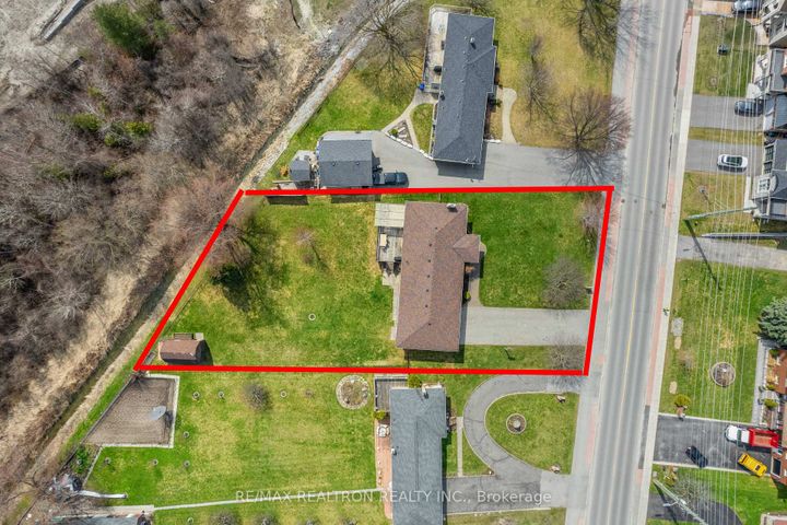 Photo 37 at 593 Simcoe Road, Bradford, Bradford West Gwillimbury