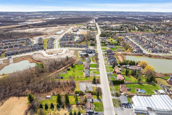 Photo 41 at 593 Simcoe Road, Bradford, Bradford West Gwillimbury