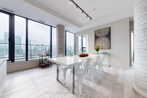 Photo 13 at 1702 - 458 Richmond Street W, Waterfront Communities C1, Toronto