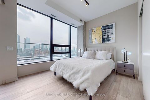 Photo 31 at 1702 - 458 Richmond Street W, Waterfront Communities C1, Toronto