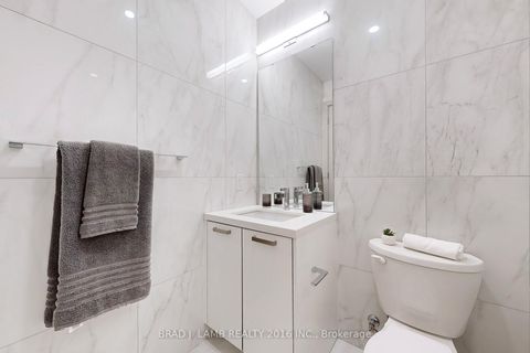 Photo 36 at 1702 - 458 Richmond Street W, Waterfront Communities C1, Toronto