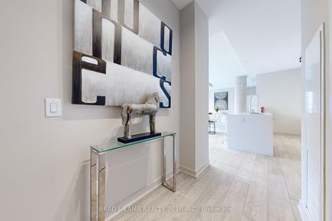 Photo 38 at 1702 - 458 Richmond Street W, Waterfront Communities C1, Toronto