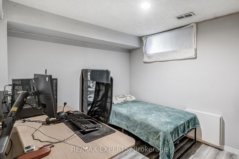 Photo 30 at 31 Shalom Crescent, Clairville, Toronto
