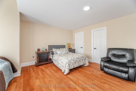 Photo 20 at 204 Lormel Gate, Vellore Village, Vaughan