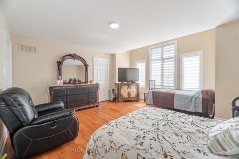 Photo 21 at 204 Lormel Gate, Vellore Village, Vaughan