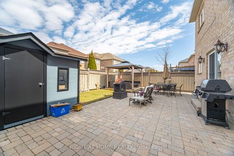 Photo 34 at 204 Lormel Gate, Vellore Village, Vaughan