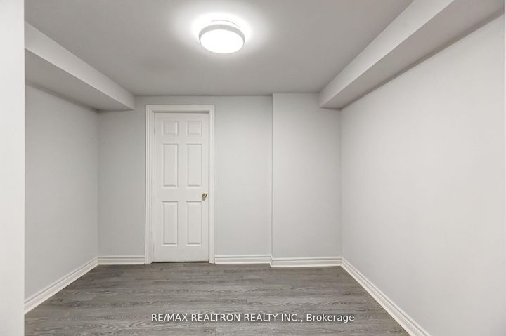 Photo 23 at 61 Manorwood Drive, Berczy, Markham