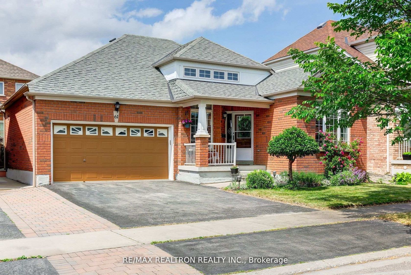 61 Manorwood Drive, Berczy, Markham 2