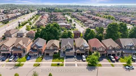 Photo 1 at 2190 Dawson Crescent, Alcona, Innisfil