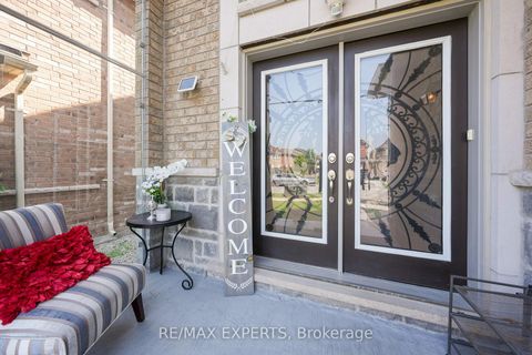 Photo 6 at 2190 Dawson Crescent, Alcona, Innisfil