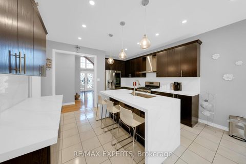 Photo 12 at 2190 Dawson Crescent, Alcona, Innisfil