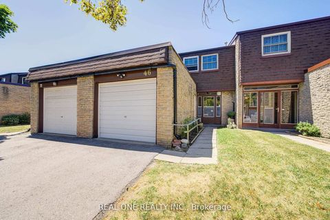 Photo 1 at 46 - 81 Brookmill Boulevard, L'Amoreaux, Toronto