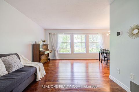 Photo 6 at 46 - 81 Brookmill Boulevard, L'Amoreaux, Toronto