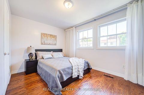 Photo 24 at 46 - 81 Brookmill Boulevard, L'Amoreaux, Toronto