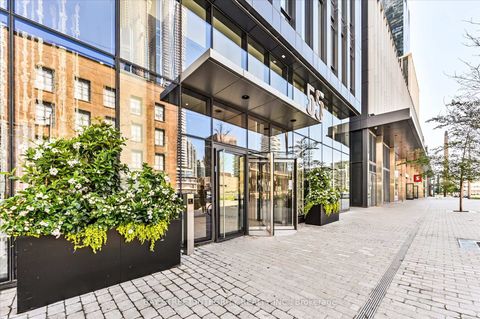 Photo 2 at 4011 - 55 Cooper Street, Waterfront Communities C8, Toronto