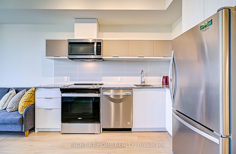 Photo 6 at 1107 - 10 Deerlick Court, Donalda, Toronto