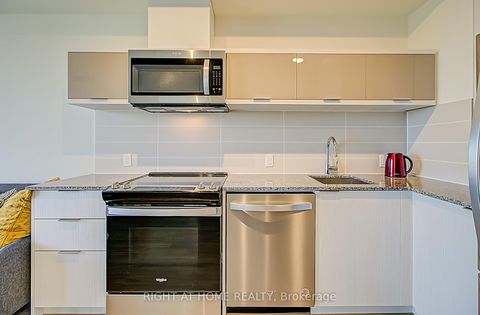 Photo 9 at 1107 - 10 Deerlick Court, Donalda, Toronto