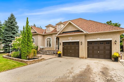 Photo 1 at 452 Athabasca Drive, Rural Vaughan, Vaughan