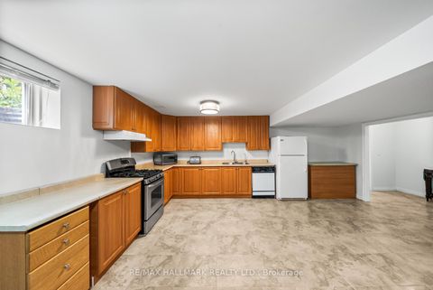 Photo 31 at 452 Athabasca Drive, Rural Vaughan, Vaughan