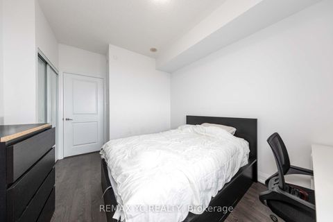 Photo 11 at 528 - 7900 Bathurst Street, Beverley Glen, Vaughan