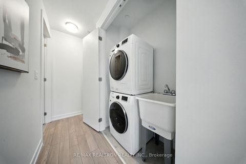 Photo 25 at H308 - 8 Walder Lane, Rural Richmond Hill, Richmond Hill