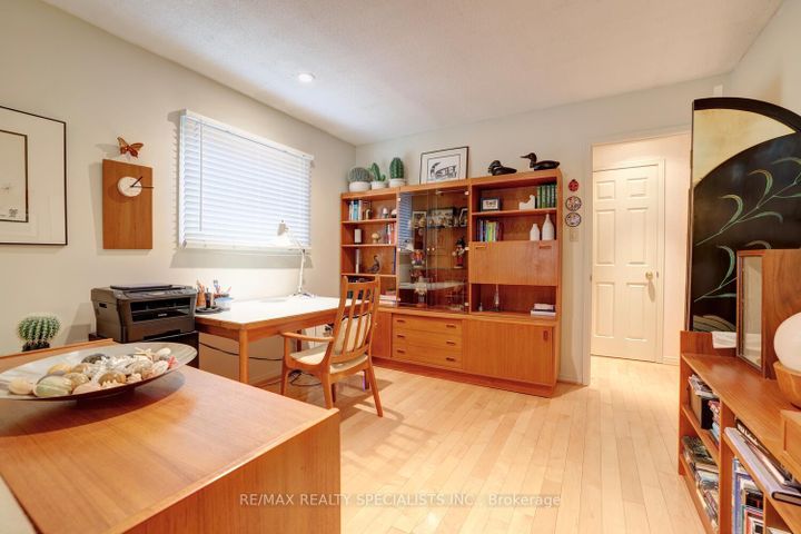 Photo 18 at 1995 Pitagora Court, Sheridan, Mississauga