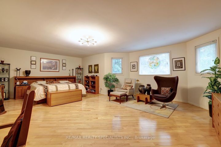 Photo 22 at 1995 Pitagora Court, Sheridan, Mississauga