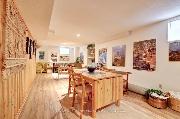 Photo 31 at 1995 Pitagora Court, Sheridan, Mississauga