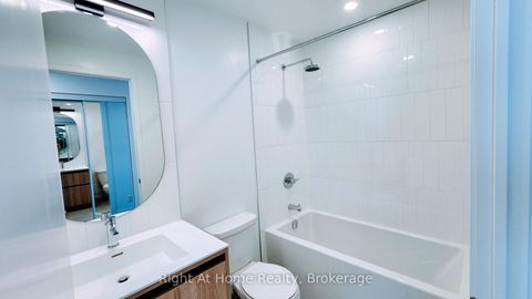 Photo 6 at 1204 - 7950 BATHURST Street, Beverley Glen, Vaughan