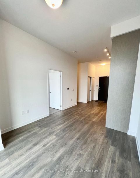 Photo 5 at 302 - 60 Honeycrisp Crescent, Vaughan Corporate Centre, Vaughan