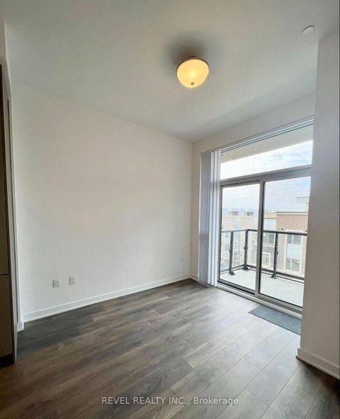 Photo 7 at 302 - 60 Honeycrisp Crescent, Vaughan Corporate Centre, Vaughan