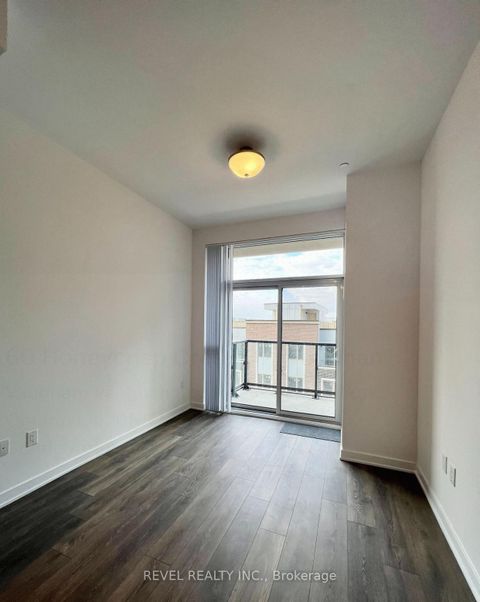 Photo 8 at 302 - 60 Honeycrisp Crescent, Vaughan Corporate Centre, Vaughan