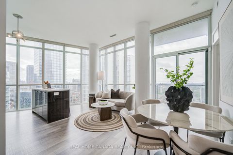 Photo 1 at 2608 - 32 Davenport Road, Annex, Toronto