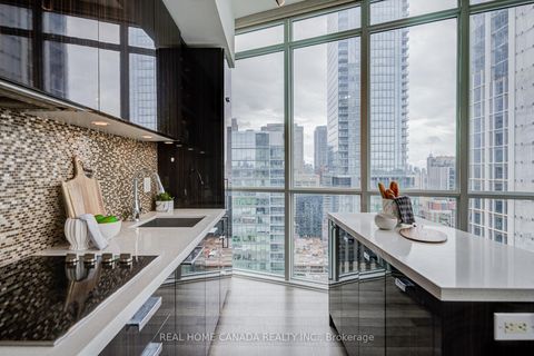 Photo 10 at 2608 - 32 Davenport Road, Annex, Toronto