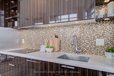 Photo 14 at 2608 - 32 Davenport Road, Annex, Toronto