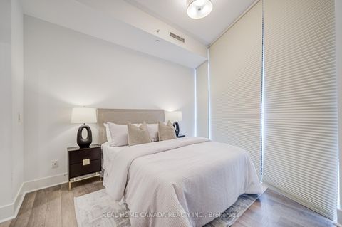 Photo 17 at 2608 - 32 Davenport Road, Annex, Toronto