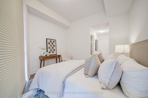 Photo 18 at 2608 - 32 Davenport Road, Annex, Toronto